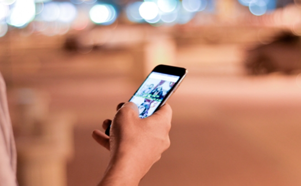 内存价格暴涨，旧手机逆袭成“香饽饽”：内存越大越值钱-7号科技